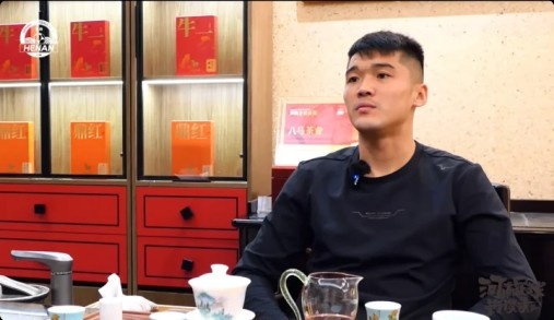 钟义浩谈战胜海港：不像外界说的爆冷，河南队现在有进攻也有防守